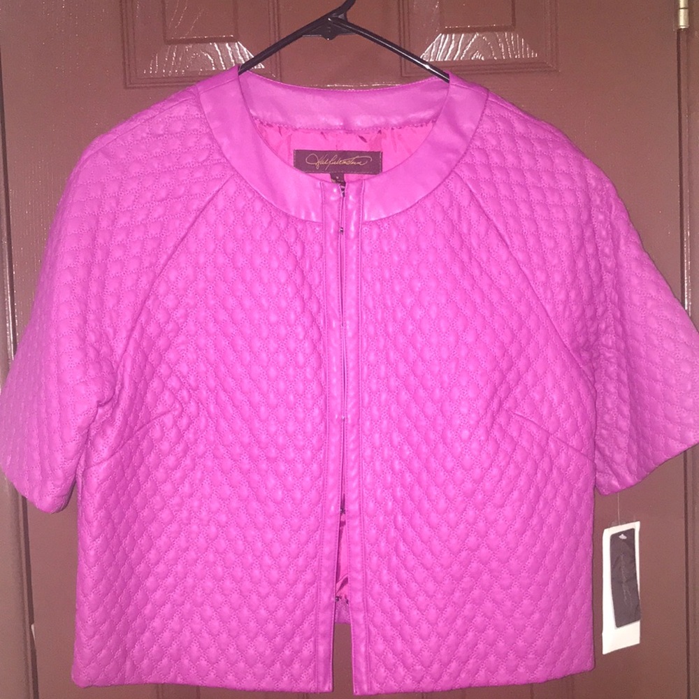 Cute pea coat/ blazer jacket perfect for work or even a dress down moment